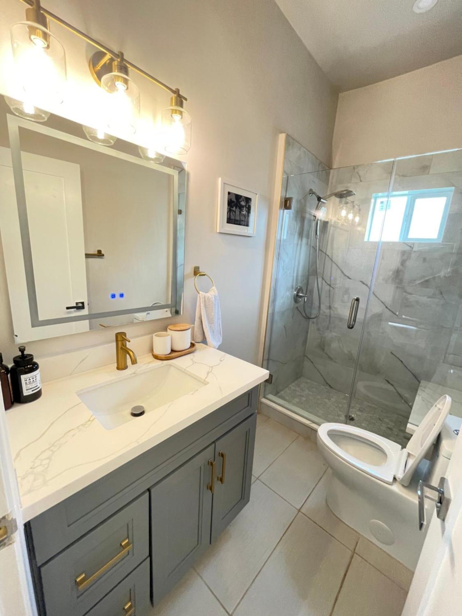 Van Nuys Luxury, Near To Universal Studios, And Hollywood Los Angeles Exterior foto